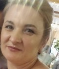 Rencontre Femme : Саша, 50 ans à Ukraine  Виноградово